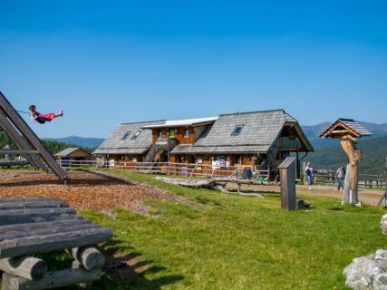 "Hiasl Zirbenhütte" Leitgeb KG