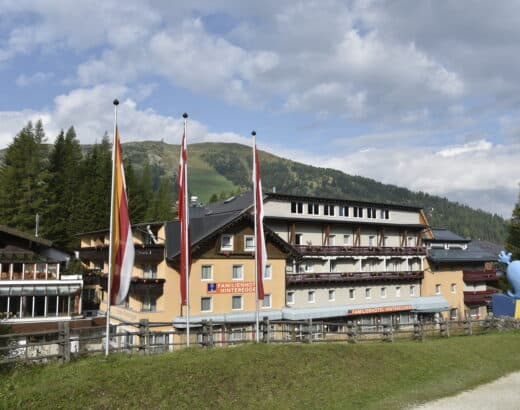 Familienerlebnishotel Hinteregger GmbH - Hotelansicht