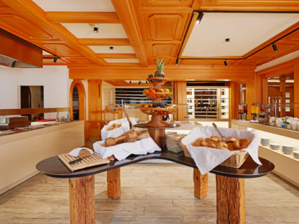 Frühstueck-in-den-Bergen