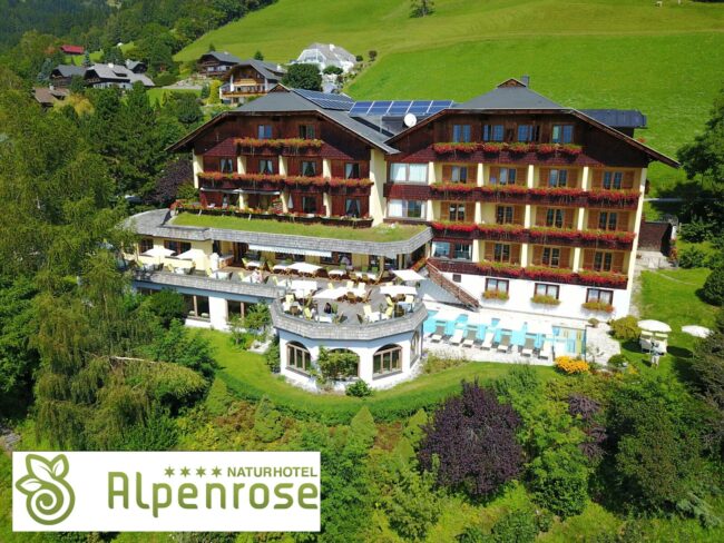 Hotel-Foto-mit-Logo Naturhotel Alpenrose