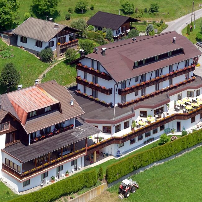 Ferienhotel Sunshine aus der Luft